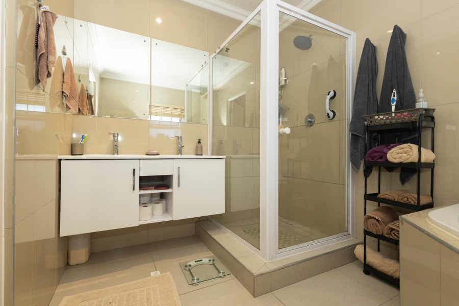 2 Bedroom Property for Sale in Joostenberg Western Cape